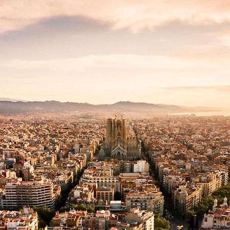 Barcelona Fira & Camp Nou Stadium L'Hospitalet de Llobregat Exterior photo