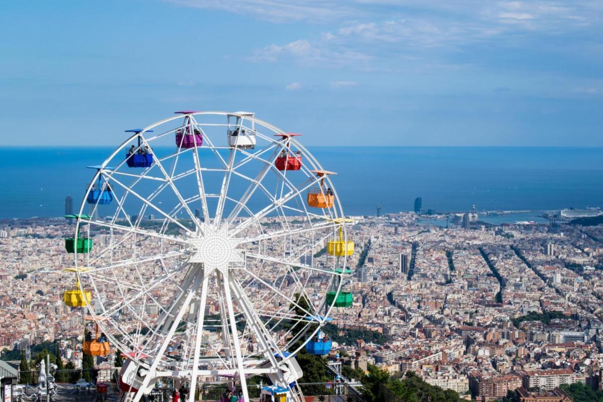 Barcelona Fira & Camp Nou Stadium L'Hospitalet de Llobregat Exterior photo